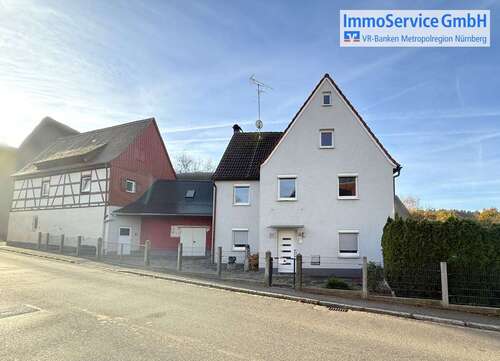 Foto - Haus zum Kaufen in Lauf 365.000,00 € 137.88 m²