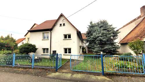 Foto - Haus zum Kaufen in Nobitz Wilchwitz 85.000,00 € 115 m²