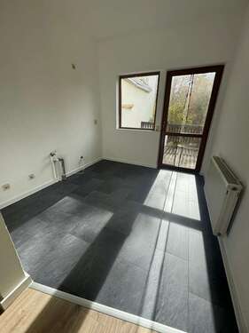 Foto - Wohnung zum Mieten in Naumburg 380,00 € 56.82 m²