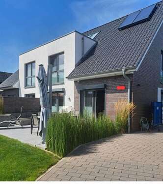 Foto - Haus zum Kaufen in Kummerfeld 949.000,00 € 154 m²