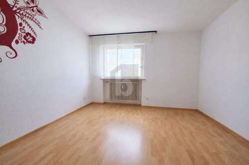 Foto - Wohnung zum Mieten in Stuttgart Freiberg 300,00 € 12 m²