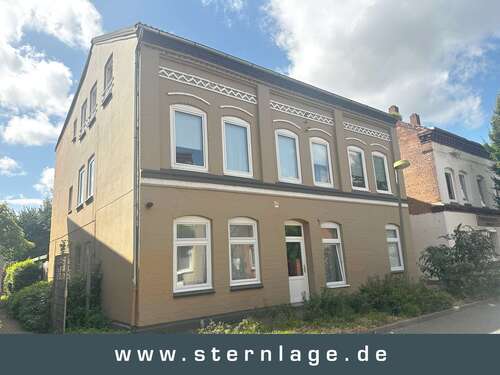 Foto - Haus zum Kaufen in Neumünster 469.000,00 € 342.5 m²