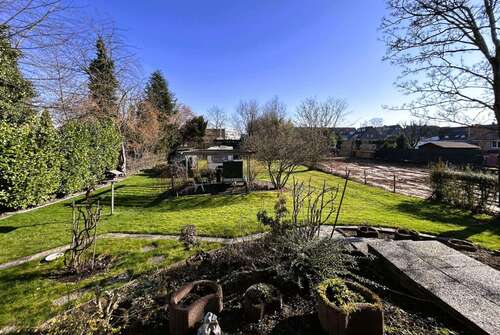 Foto - Haus zum Kaufen in Meerbusch 500.000,00 € 97.72 m²