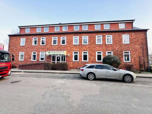 Foto - Büro in Schwerin 1.075,00 € 215 m²