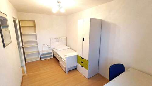 Foto - WG-Zimmer in Garching bei München 899,00 € 13 m²