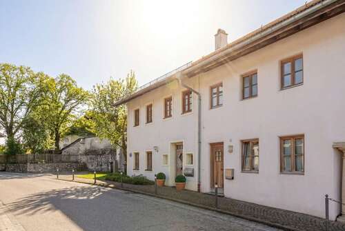 Foto - Haus zum Kaufen in Seeon-Seebruck 930.000,00 € 215 m²