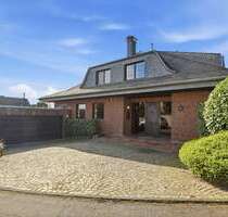 Haus zum Kaufen in Bergheim 1.180.000,00 € 270 m²