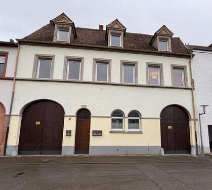 Foto - Wohnung zum Mieten in Kaiserslautern 1.700,00 € 210 m²