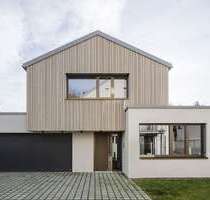 Haus zum Kaufen in Kandel 999.999,00 € 194 m²