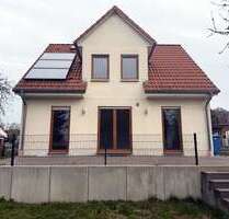 Haus zum Kaufen in Potsdam 750.000,00 € 120 m²