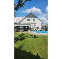 Haus zum Kaufen in Schwedt OT Vierraden 375.000,00 € 144 m²