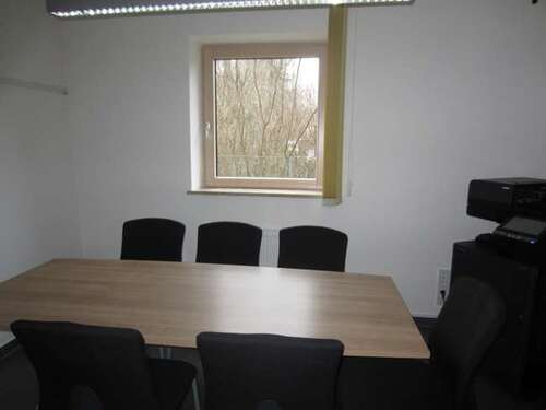 Foto - Büro in Altdorf 710,00 € 70 m² - 710,00 EUR Kaltmiete, ca.  70,00 m²