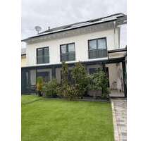 Haus zum Kaufen in Sankt Leon-Rot 1.380.000,00 € 254 m²