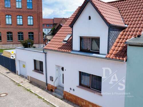 Foto - Haus zum Kaufen in Barby 129.000,00 € 140 m²