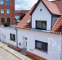 Haus zum Kaufen in Barby 129.000,00 € 140 m²