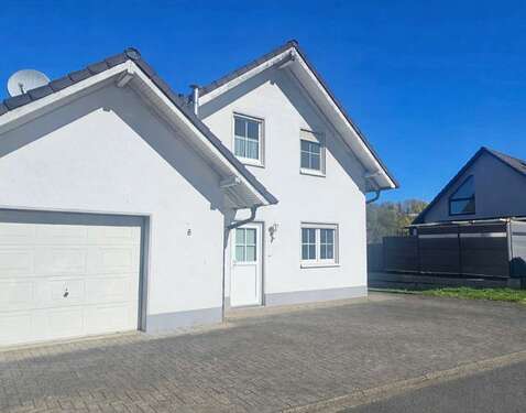 Foto - Haus zum Kaufen in Wiehl 340.000,00 € 147 m²