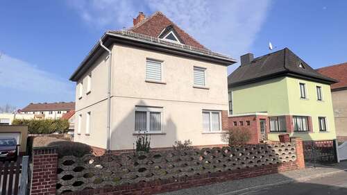Foto - Haus zum Kaufen in Magdeburg 320.000,00 € 150 m²