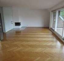 Haus zum Kaufen in Düsseldorf 3.900.000,00 € 926 m²