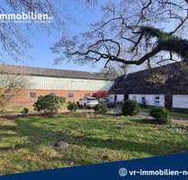 Haus zum Kaufen in Weesby 290.000,00 € 238 m²