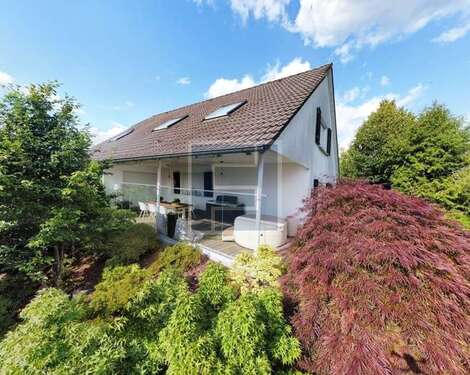 Foto - Haus zum Kaufen in Wilnsdorf 659.000,00 € 184 m²