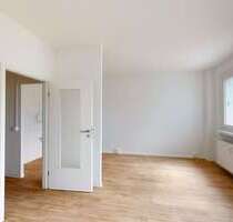 Wohnung zum Mieten in Halle 352,00 € 50.2 m²