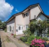 Wohnung zum Kaufen in Ahrensburg 599.000,00 € 159.57 m²