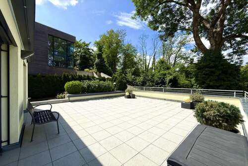 Foto - Wohnung zum Kaufen in Halle (Saale)-Giebichenstein 696.000,00 € 123 m²