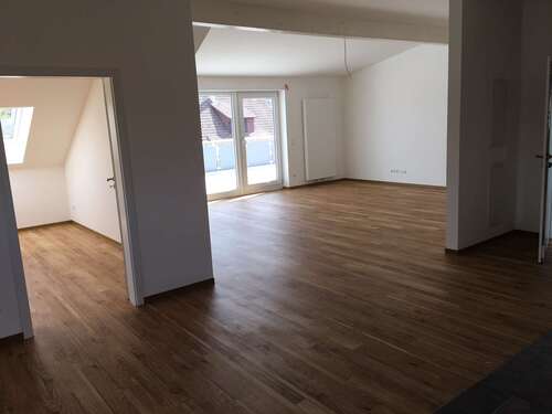 Foto - Wohnung zum Mieten in Unterriexingen(Markgröningen) 1.450,00 € 143.55 m²