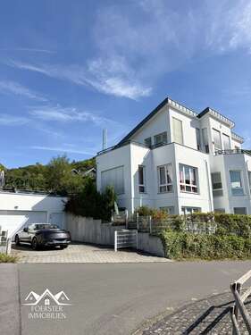 Foto - Haus zum Kaufen in Simmerath 1.495.000,00 € 362 m²