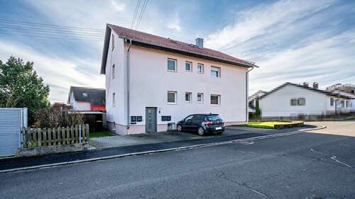 Foto - Haus zum Kaufen in Billigheim 360.000,00 € 275 m²