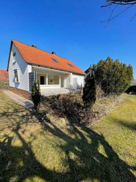 Foto - Haus zum Mieten in Langenzenn 1.495,00 € 130 m²