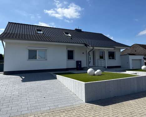 Foto - Haus zum Kaufen in Brackel 700.000,00 € 160 m²