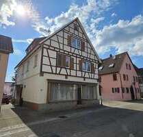 Haus zum Kaufen in Sachsenheim-Ochsenbach 265.000,00 € 217.36 m²