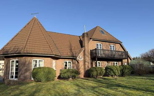 Foto - Haus zum Kaufen in Hattstedt 699.000,00 € 290 m²