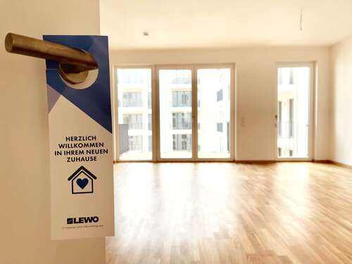 Foto - Wohnung zum Mieten in Leipzig 1.444,19 € 76.01 m²