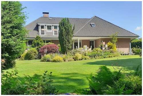 Foto - Haus zum Kaufen in Stade 950.000,00 € 226.03 m²