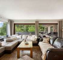 Haus zum Kaufen in Hoisdorf 598.000,00 € 243.91 m²