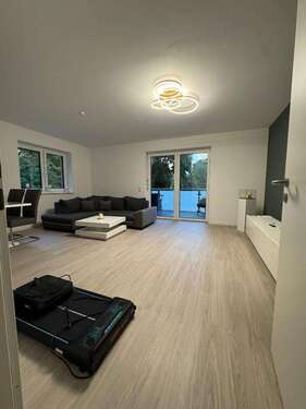 Foto - Wohnung zum Mieten in Loxstedt 925,00 € 78.35 m²