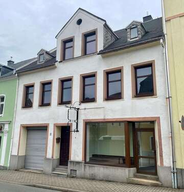 Foto - Haus zum Kaufen in Ehrenfriedersdorf 135.000,00 € 144 m²