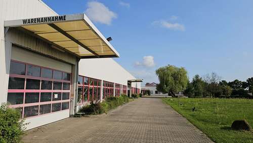 Foto - Halle in Ludwigsfelde 2.250.000,00 € 2900 m²