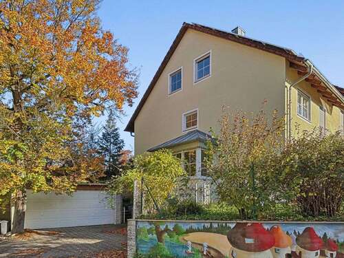 Foto - Haus zum Kaufen in Regensburg 739.000,00 € 144 m²