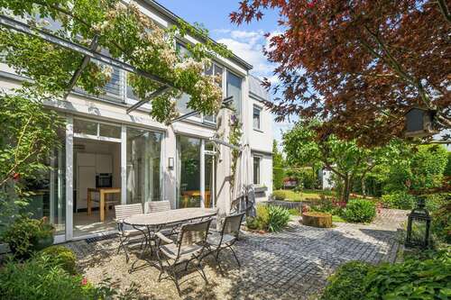 Foto - Haus zum Kaufen in München 1.670.000,00 € 186 m²