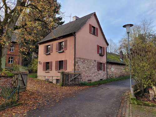 Foto - Haus zum Mieten in Kirchheim 600,00 € 110 m²