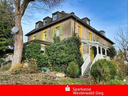Foto - Haus zum Kaufen in Stein-Neukirch 179.000,00 € 196 m²