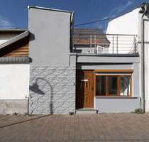 Haus zum Kaufen in Erbes-Büdesheim 110.000,00 € 51.95 m²