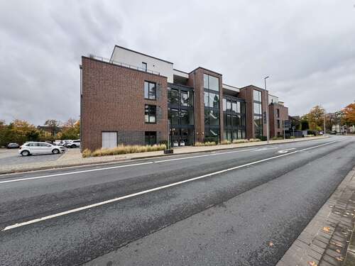 Foto - Büro in Burgdorf 4.019,00 € 401.9 m²