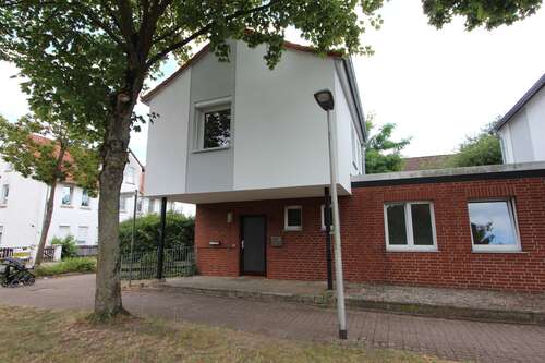 Foto - Haus zum Mieten in Burgdorf 1.239,33 € 109 m²