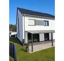 Haus zum Kaufen in Röthenbach 879.000,00 € 180 m²