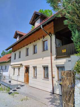 Foto - Haus zum Kaufen in Tann 198.000,00 € 156 m²