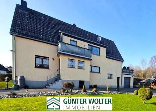 Foto - Haus zum Kaufen in Blankenheim 299.000,00 € 178.05 m²